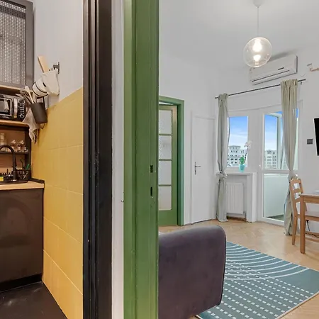 Go Apartment