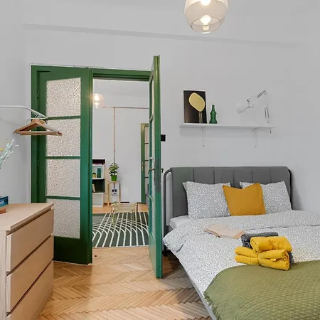 Go Apartment *